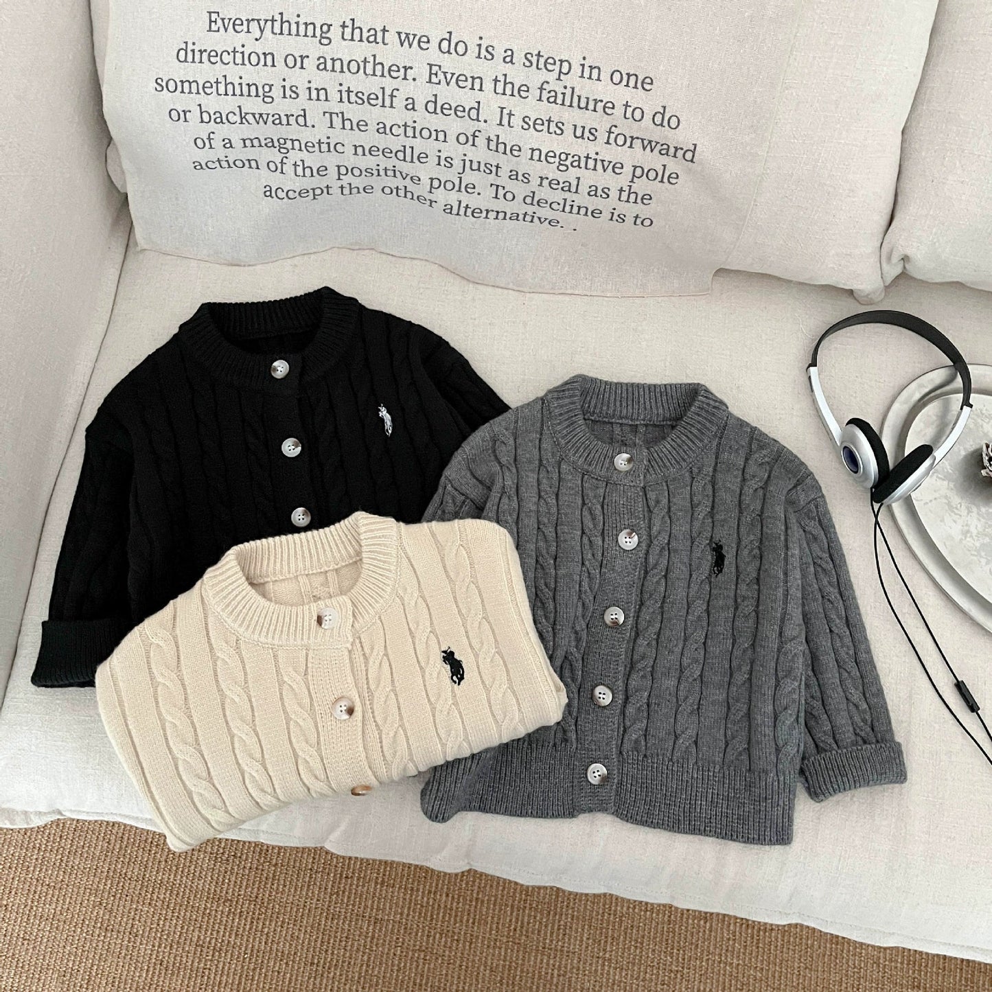 Autumn Arrival Kids Unisex Jacquard Pattern Knitted Cardigan - Comfortable Long Sleeve